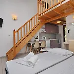 Smaragda Skopelos شقة *