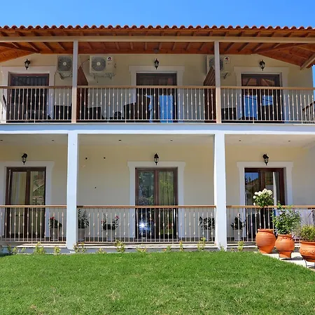 Smaragda Skopelos Apartamento *