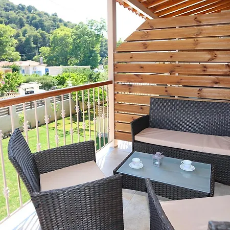 Smaragda Skopelos شقة Agnontas