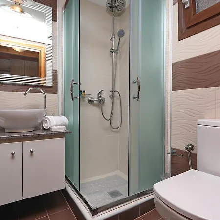 Smaragda Skopelos * Agnontas