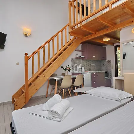 Smaragda Skopelos Apartamento *